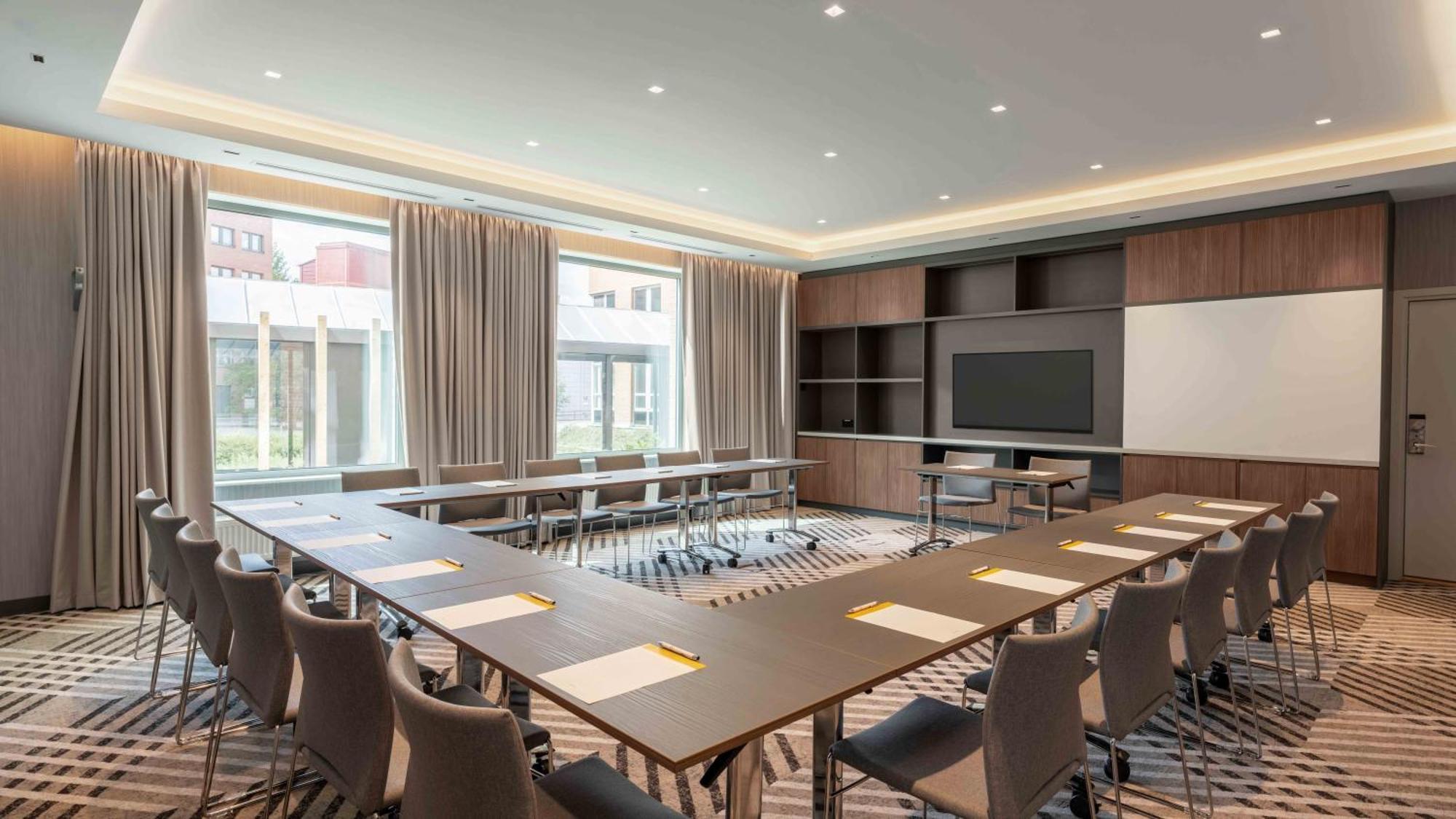 Voco Stockholm - Kista By Ihg Hotel Ngoại thất bức ảnh