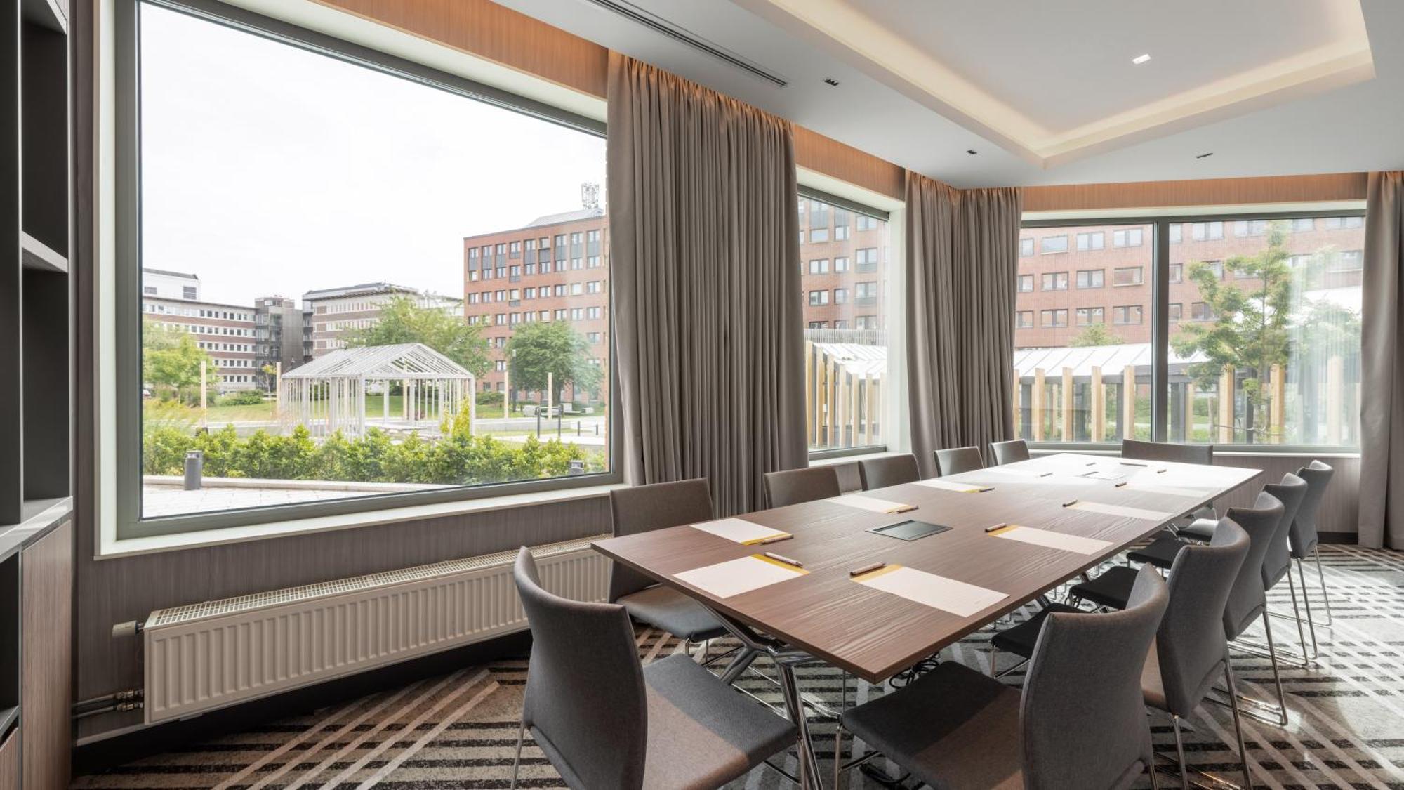Voco Stockholm - Kista By Ihg Hotel Ngoại thất bức ảnh